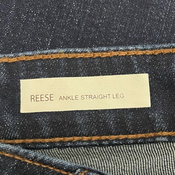 Kut from the Kloth Reese Mid Rise Ankle Straight Leg Blue Denim Jean Size 8 - Picture 9 of 12